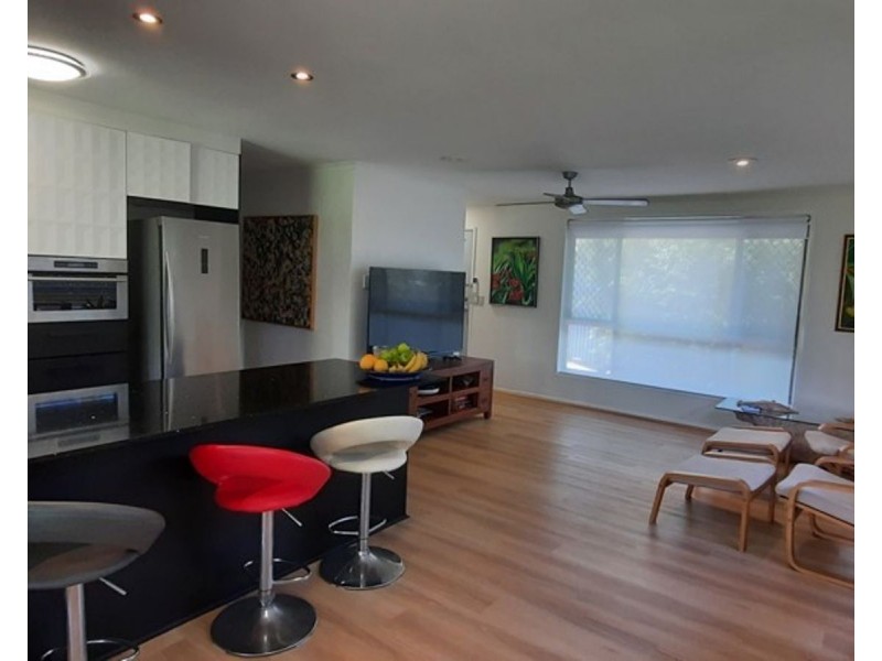48 Nicklin Way, Parrearra QLD 4575
