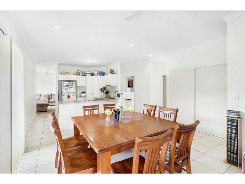 48 Kurrajong Crescent, Meridan Plains QLD 4551