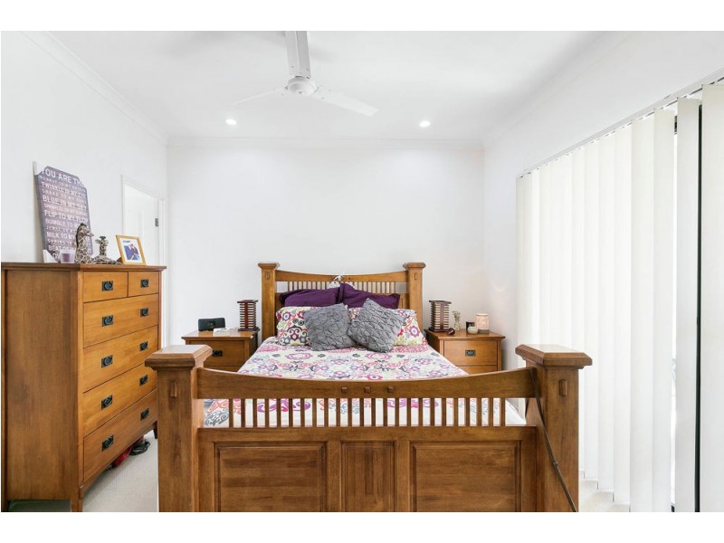 48 Kurrajong Crescent, Meridan Plains QLD 4551