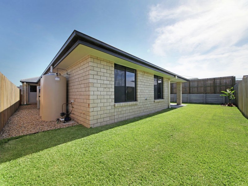 25 Sandstone Way, Little Mountain QLD 4551