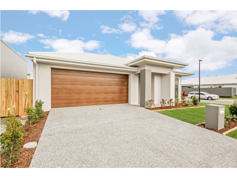 29 Locke Crescent, Caloundra West QLD 4551