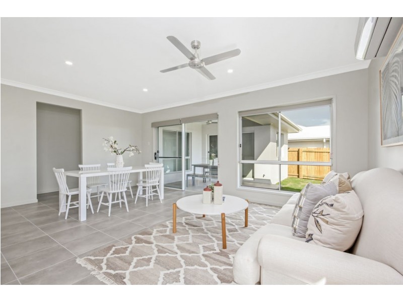 29 Locke Crescent, Caloundra West QLD 4551