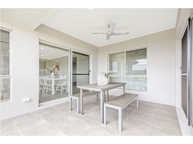 29 Locke Crescent, Caloundra West QLD 4551
