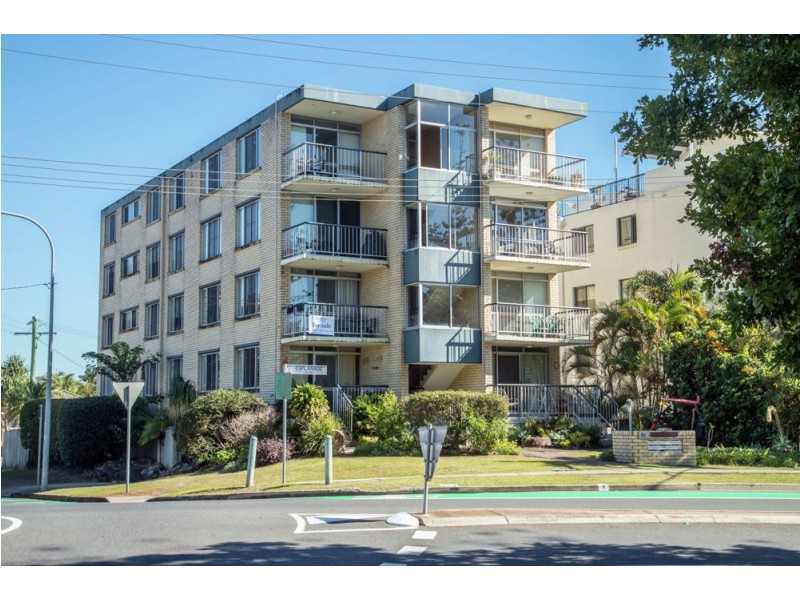 2/69 Esplanade, Golden Beach QLD 4551