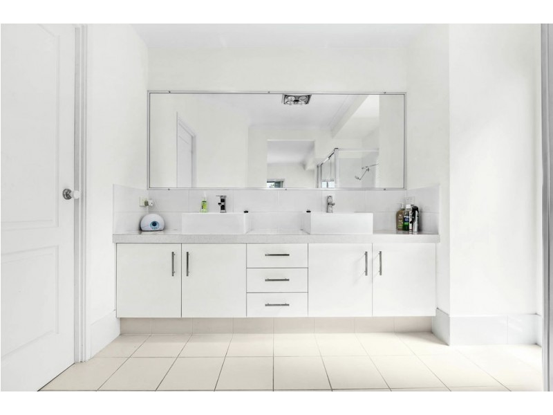 8 Wilkiea Street, Meridan Plains QLD 4551