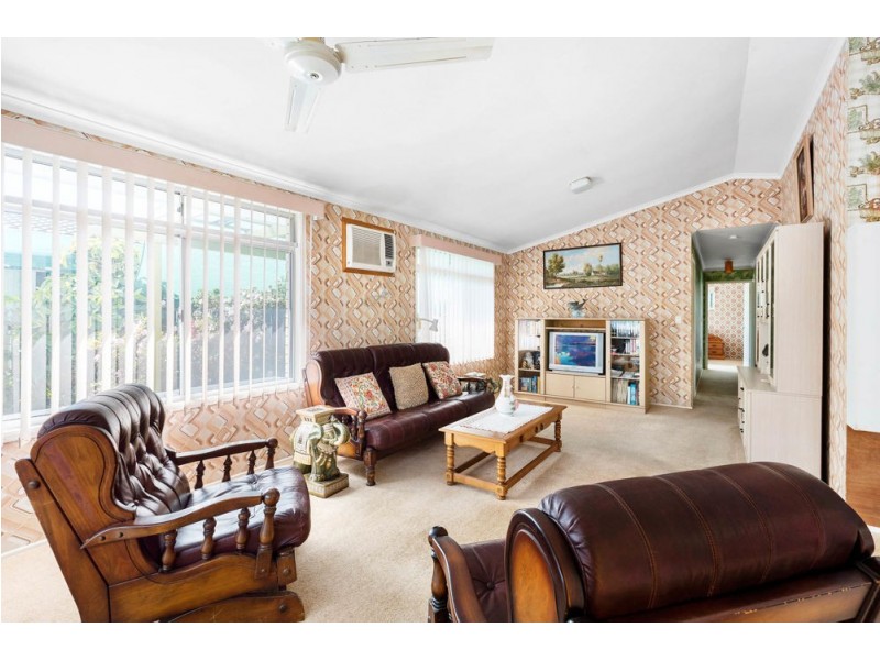 21 Jessica Boulevard, Minyama QLD 4575