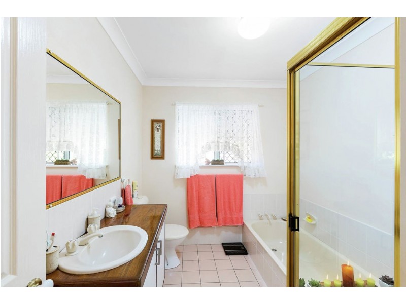 16 Compass Court, Buderim QLD 4556