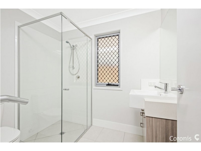 10 Salisbury Terrace, Caloundra West QLD 4551