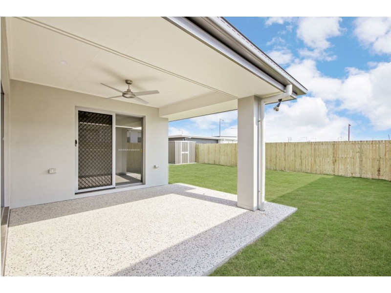 3 Stone Crescent, Caloundra West QLD 4551