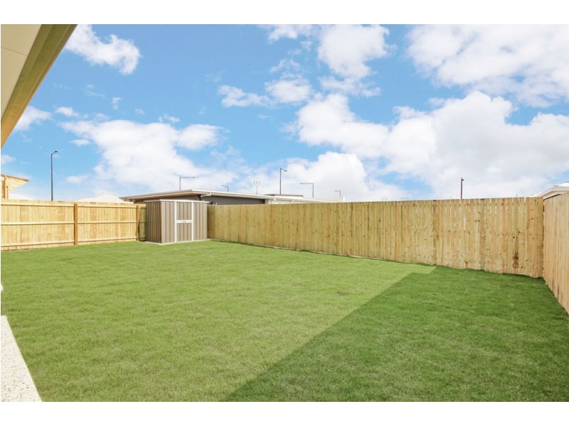 3 Stone Crescent, Caloundra West QLD 4551