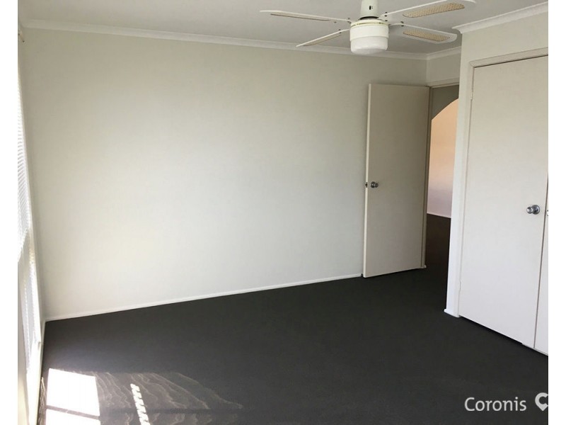 8 Currawan Street, Warana QLD 4575