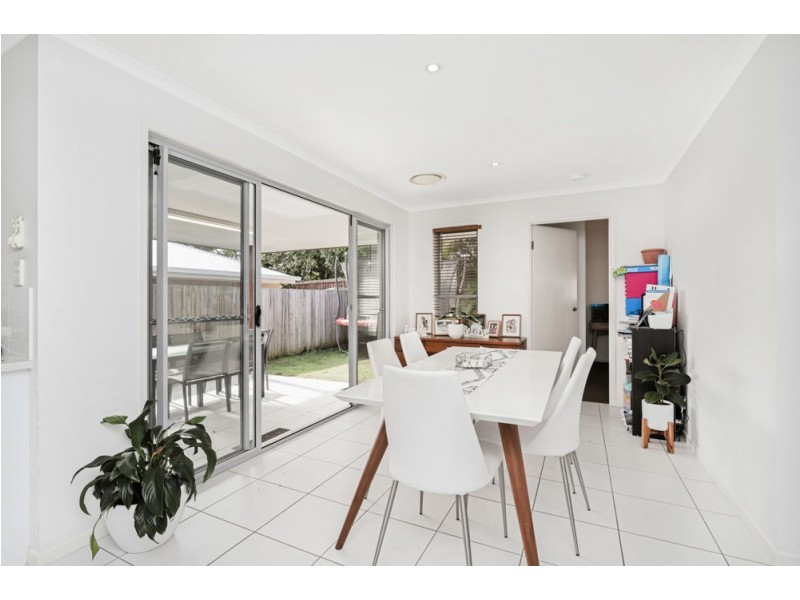 12 Flindersia Place, Mountain Creek QLD 4557