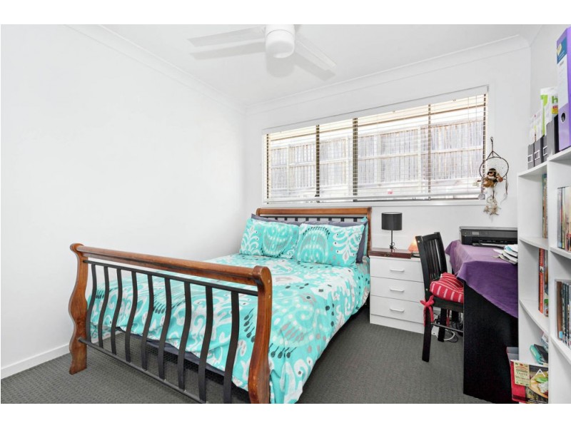 27 Riverstone Crescent, Little Mountain QLD 4551