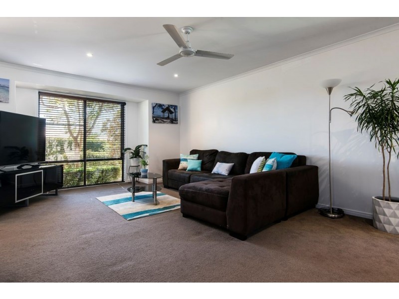 20 Bongaree Drive, Pelican Waters QLD 4551