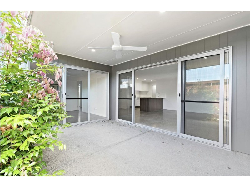 2/14 Russett Close, Caloundra West QLD 4551