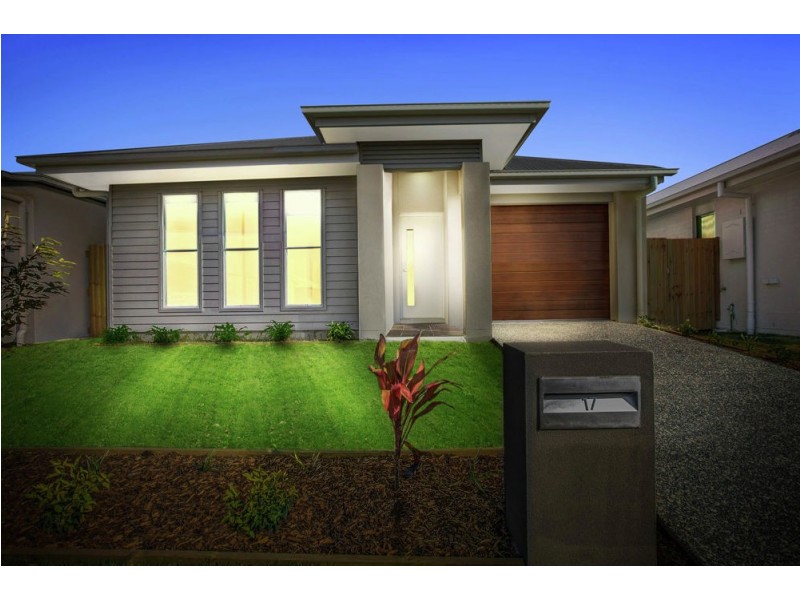 17 Toyne Street, Caloundra West QLD 4551