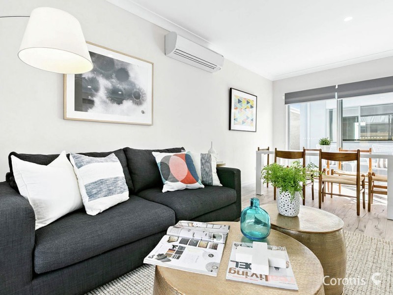 27 Locke Crescent, Caloundra West QLD 4551