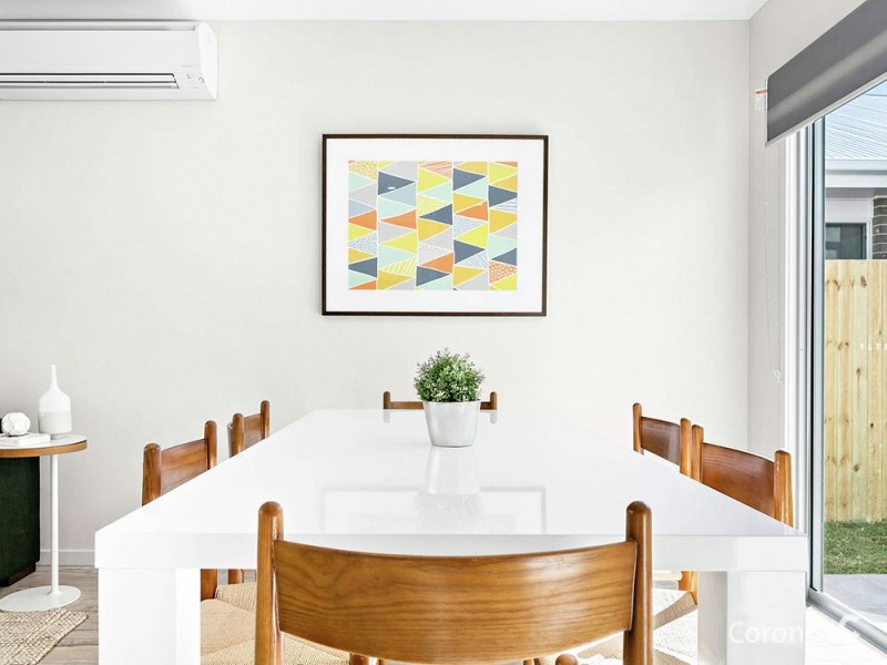 27 Locke Crescent, Caloundra West QLD 4551