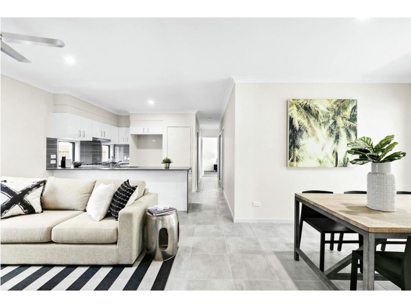 21 Toyne Street, Caloundra West QLD 4551