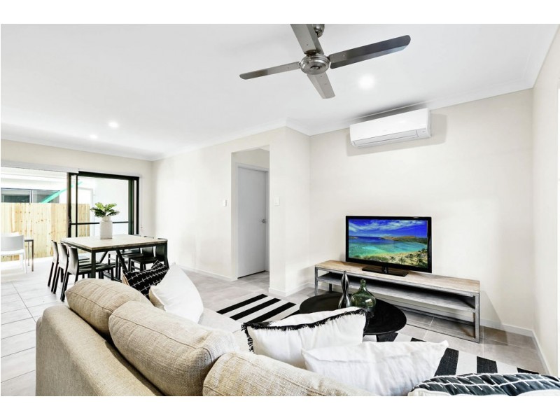 21 Toyne Street, Caloundra West QLD 4551
