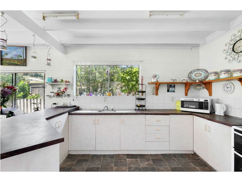 4 Kuparra Court, Currimundi QLD 4551