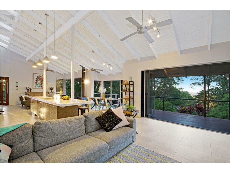 12 Merval Court, Mons QLD 4556