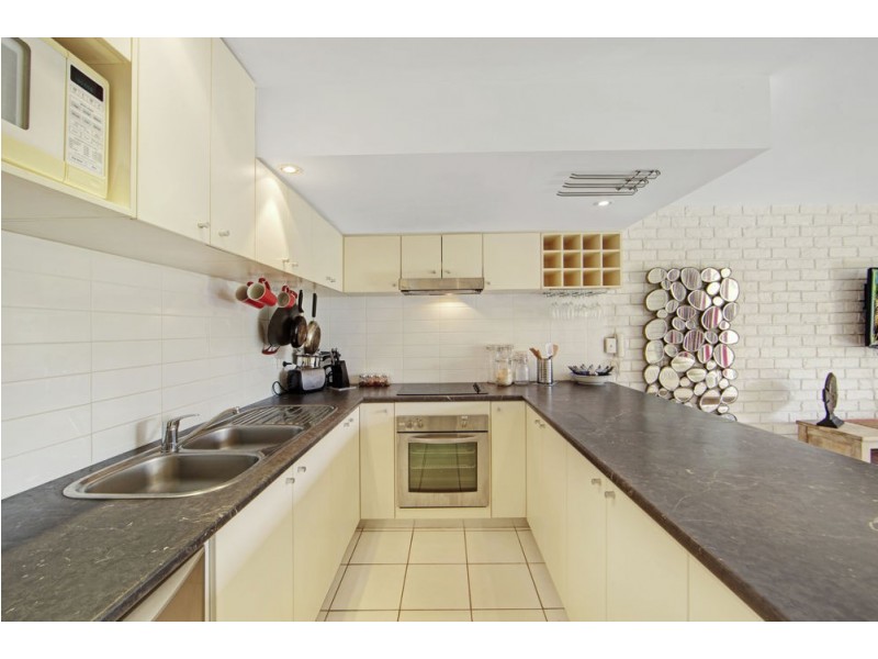 4/12 Merrima Avenue, Kings Beach QLD 4551