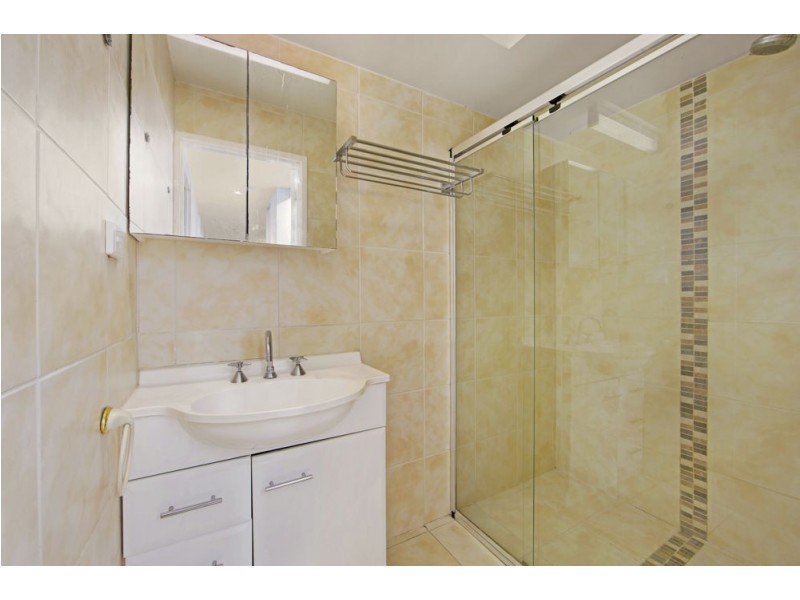 4/12 Merrima Avenue, Kings Beach QLD 4551