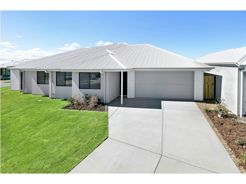 U1 & U2, L626 Dunlop Crescent, Caloundra West QLD 4551