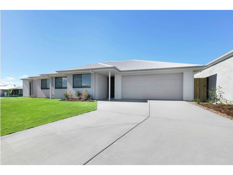 U1 & U2, L626 Dunlop Crescent, Caloundra West QLD 4551