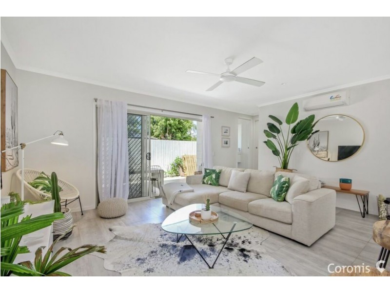 2/217 Broadwater Avenue West, Maroochydore QLD 4558