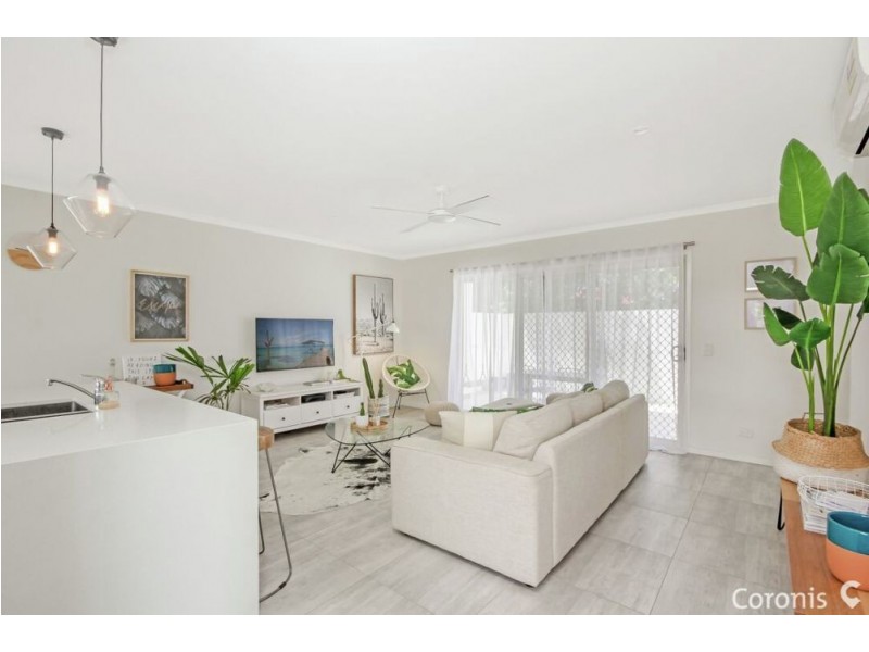 2/217 Broadwater Avenue West, Maroochydore QLD 4558