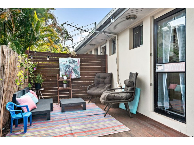 34 Regent Street, Caloundra QLD 4551