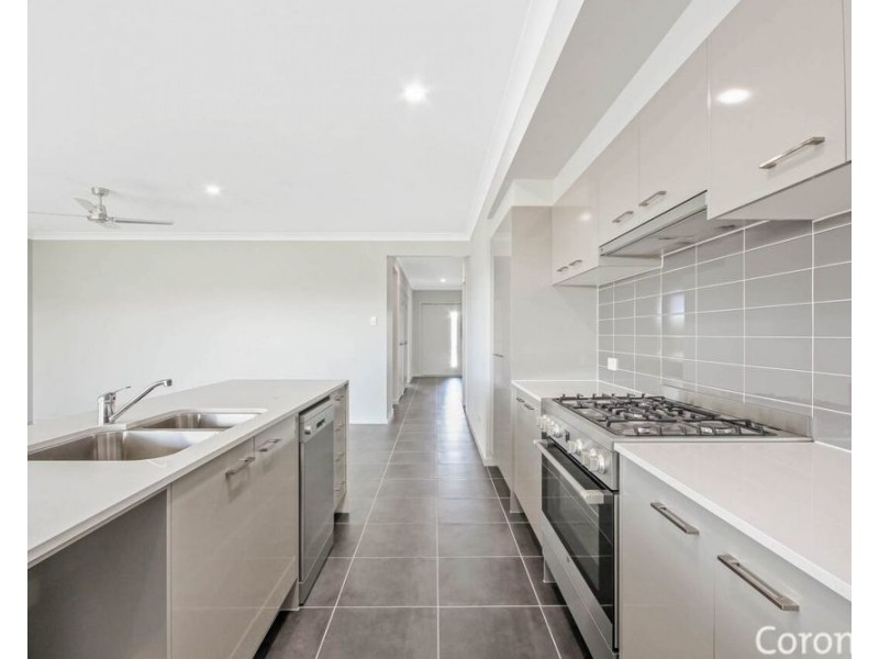44 Stone Crescent, Caloundra West QLD 4551