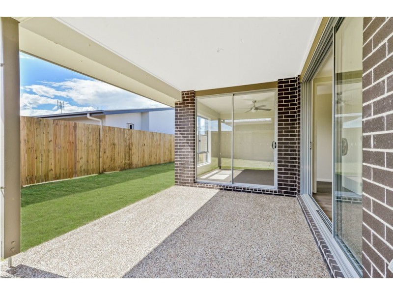 13 Rosseau Street, Caloundra West QLD 4551