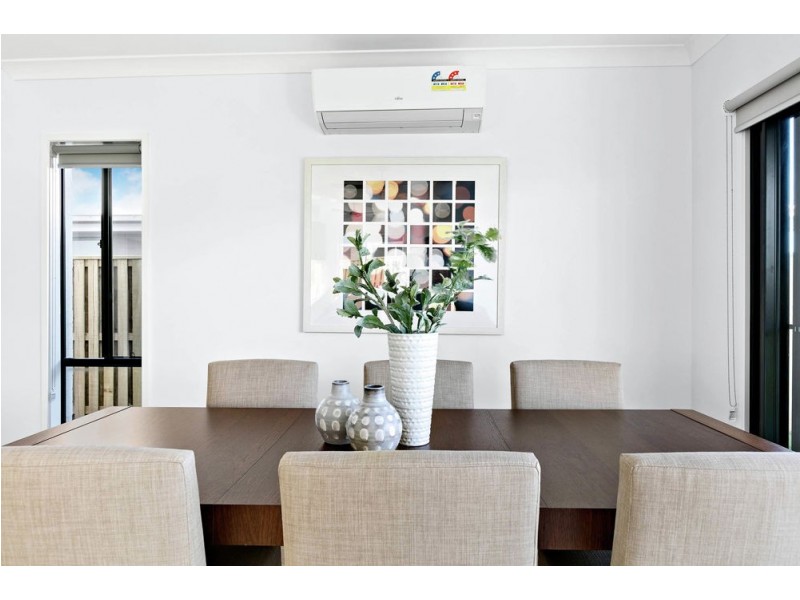 39 Stone Crescent, Caloundra West QLD 4551