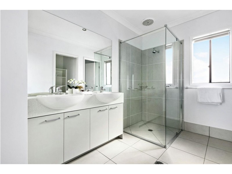 39 Stone Crescent, Caloundra West QLD 4551