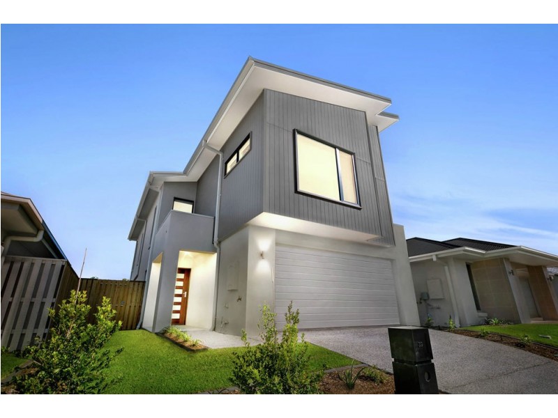 39 Stone Crescent, Caloundra West QLD 4551