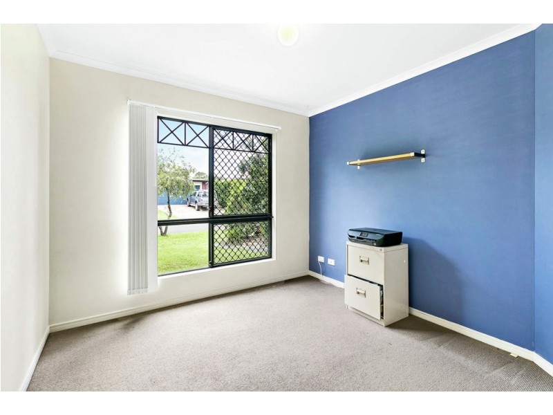 16 Montserrat Crescent, Caloundra West QLD 4551