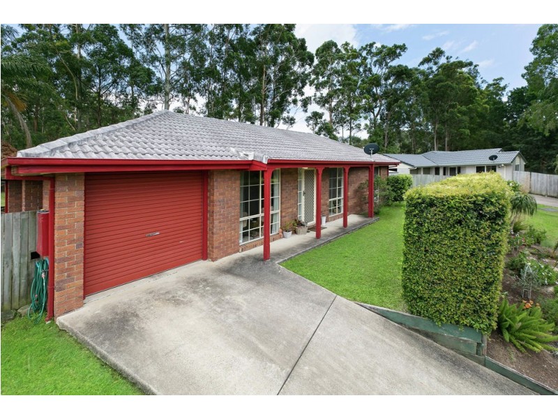 4 Donegal Court, Little Mountain QLD 4551