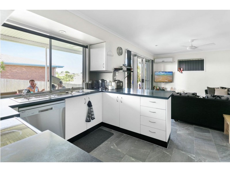 7 Alexander Street, Aroona QLD 4551