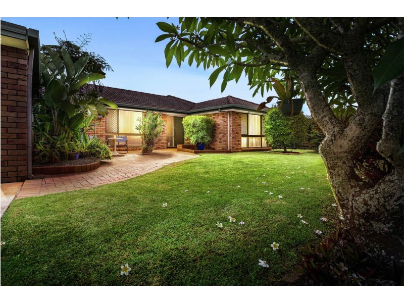 88 Wavell Avenue, Golden Beach QLD 4551