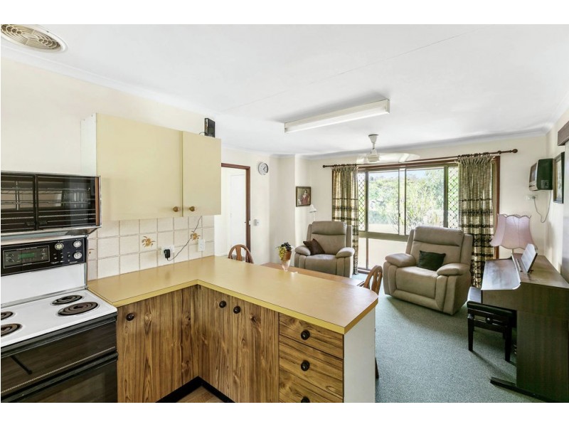 88 Wavell Avenue, Golden Beach QLD 4551
