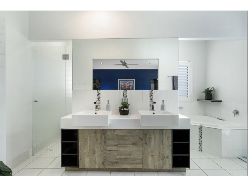 26 Wategos Circuit, Pelican Waters QLD 4551