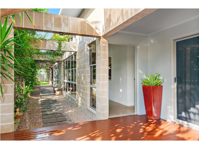 18 Citrus Grove, Little Mountain QLD 4551