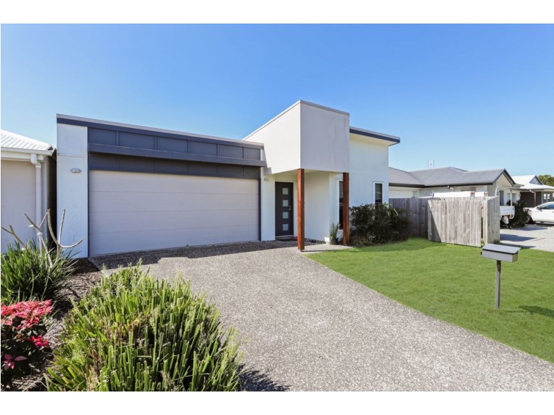 24 Ruby Crescent, Meridan Plains QLD 4551