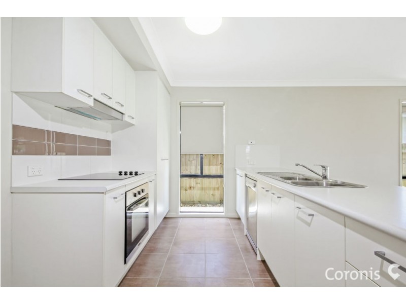 8 Otway Street, Caloundra West QLD 4551