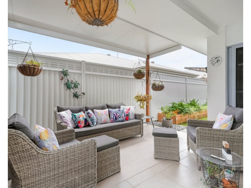 12 Bond Street, Pelican Waters QLD 4551