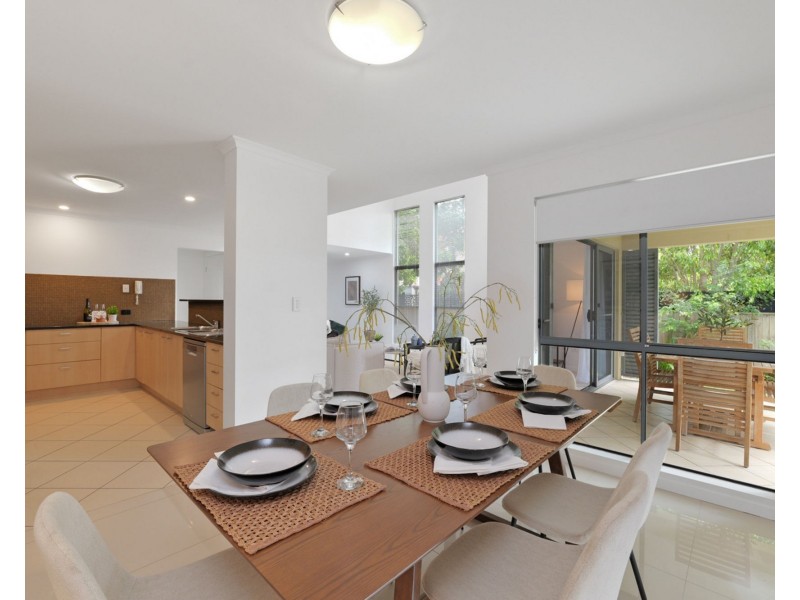 90/34 Mahogany Drive, Pelican Waters QLD 4551