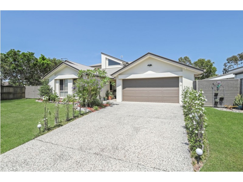 1 Bellanboe Circuit, Pelican Waters QLD 4551